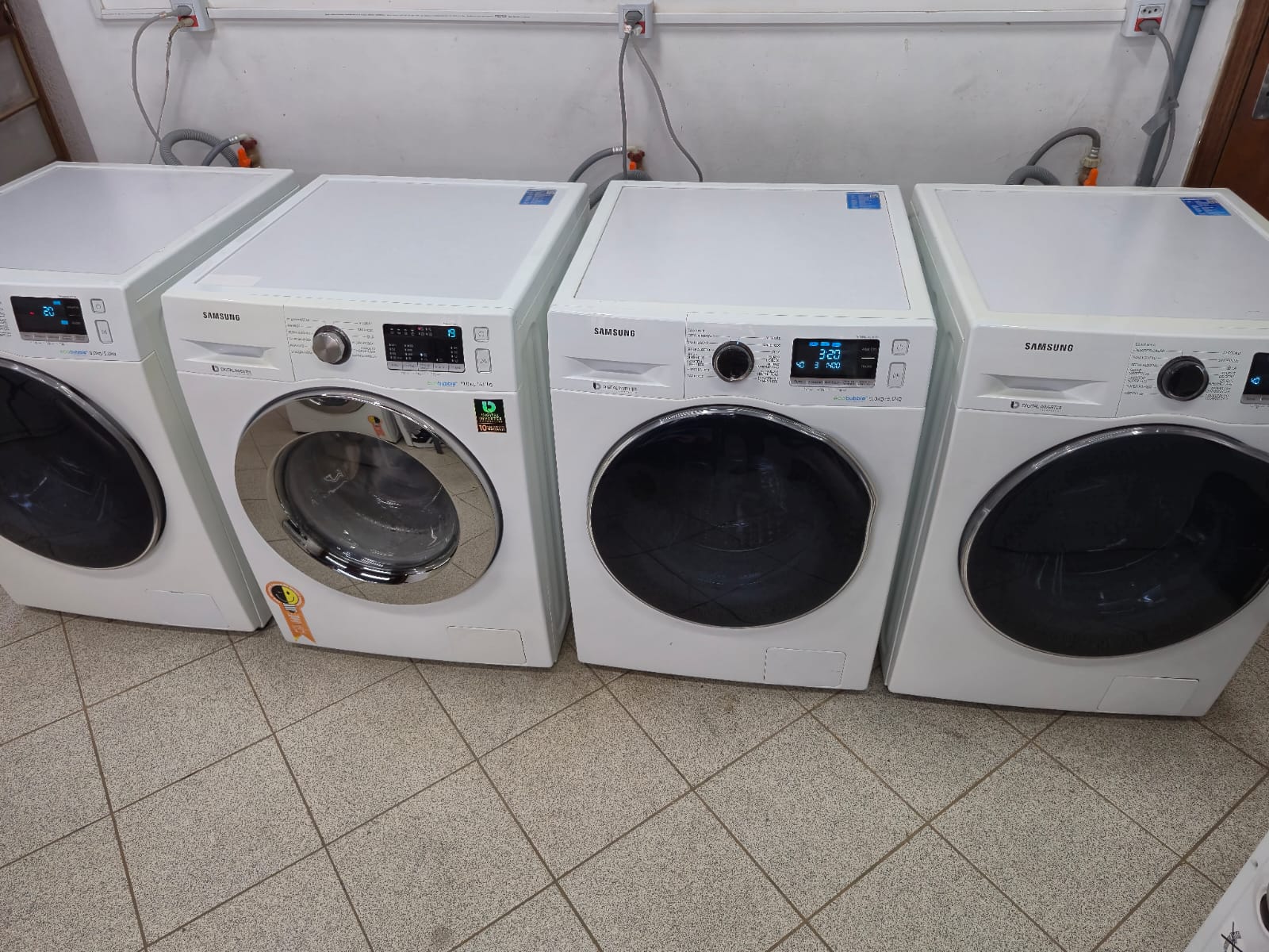 Equipamentos lava e seca após manutenção na Home Tech
